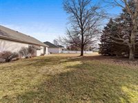 1305 Duesenberg Drive, Huntertown, IN 46748
