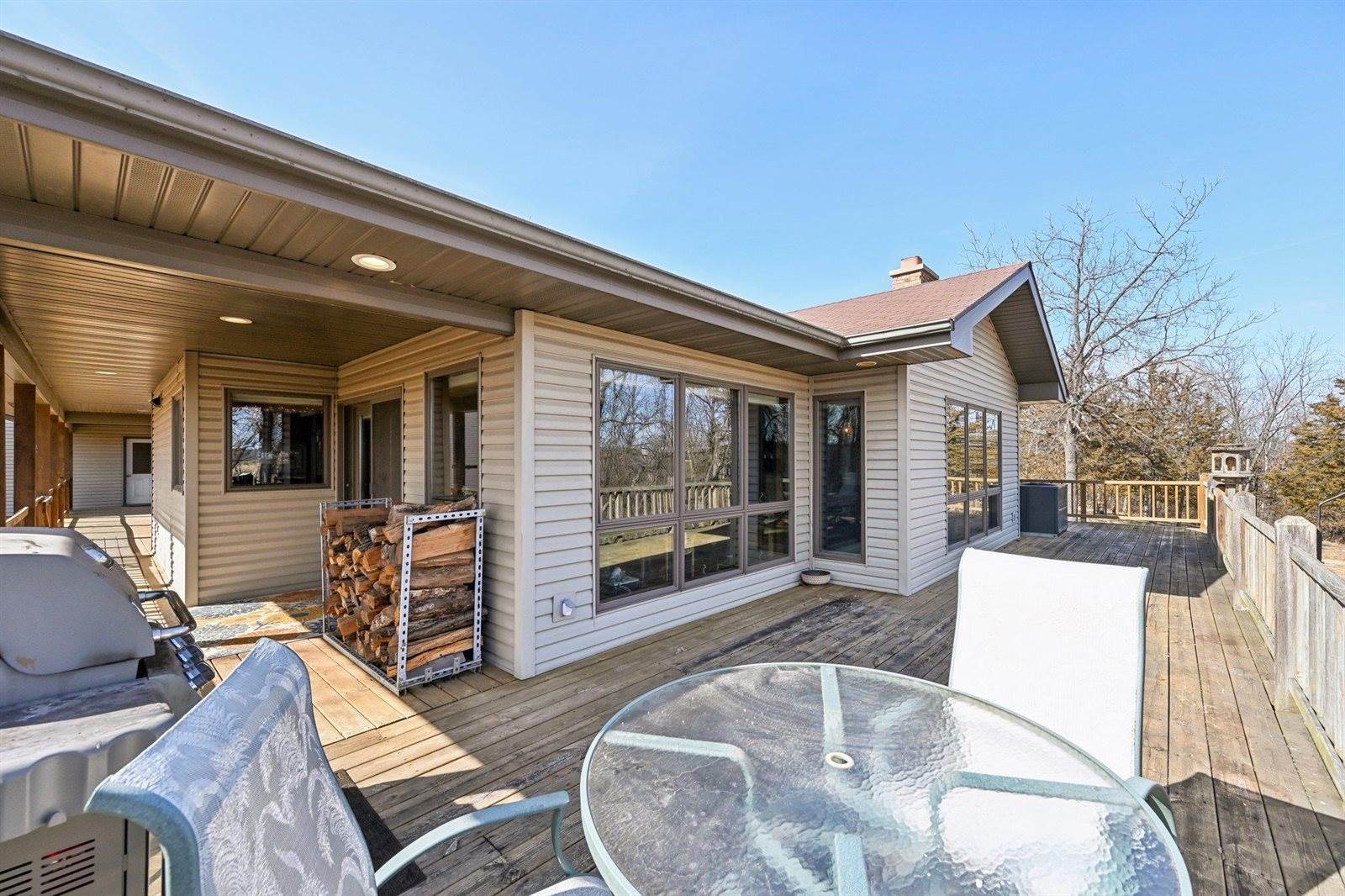 4225 County Road JJ, Vermont, WI 53515