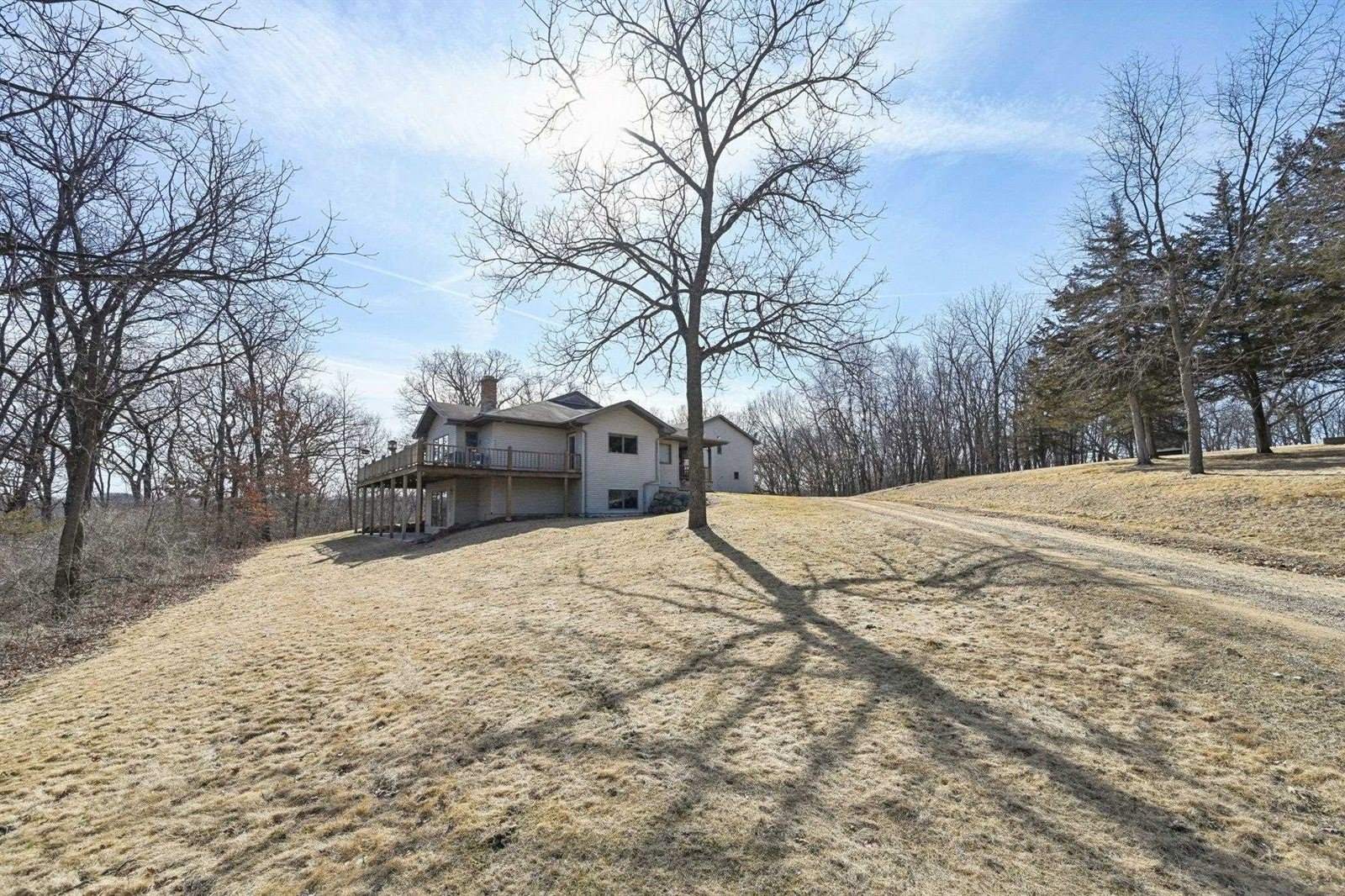 4225 County Road JJ, Vermont, WI 53515