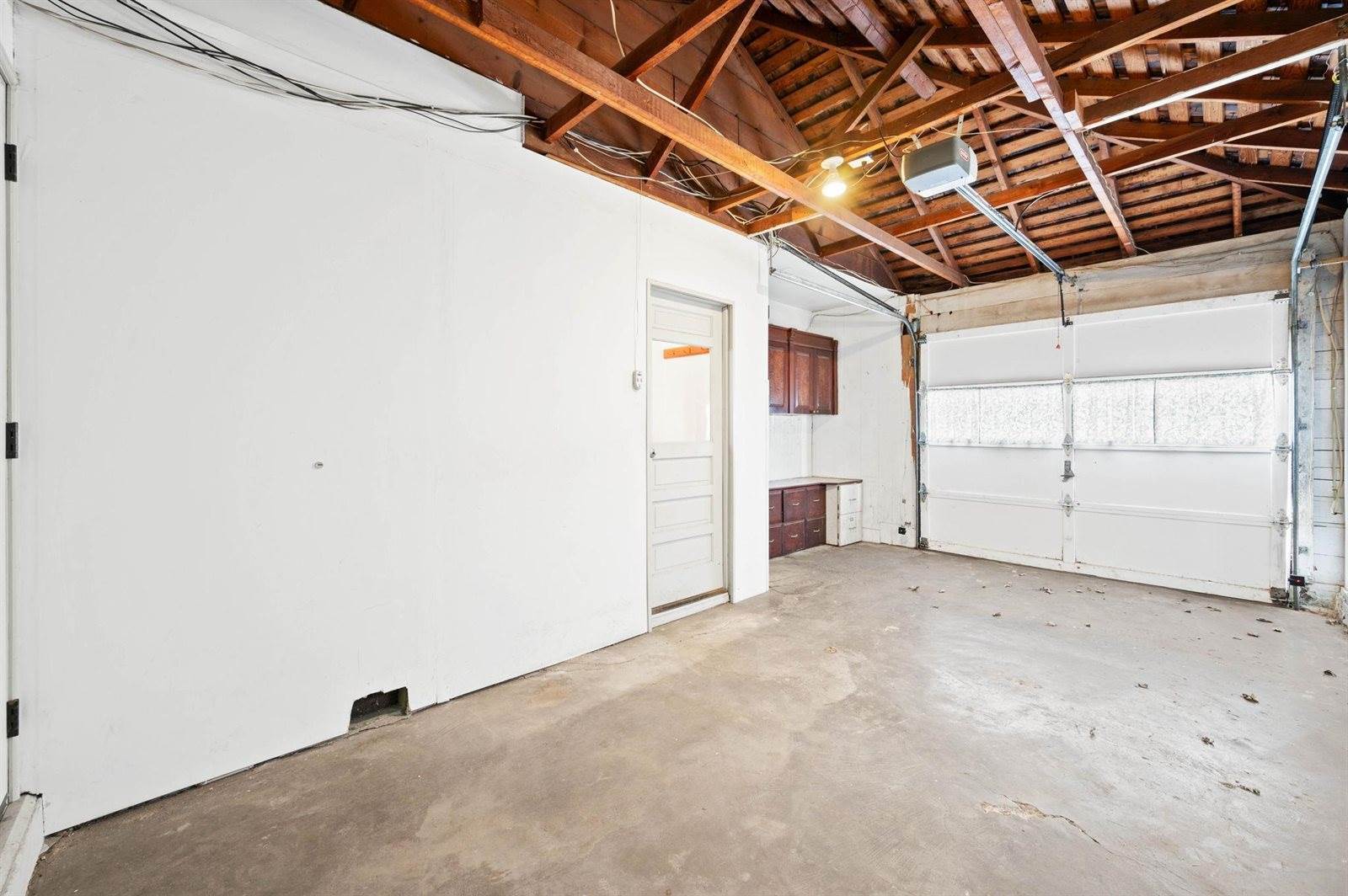 2334 South Pattie St, Wichita, KS 67211