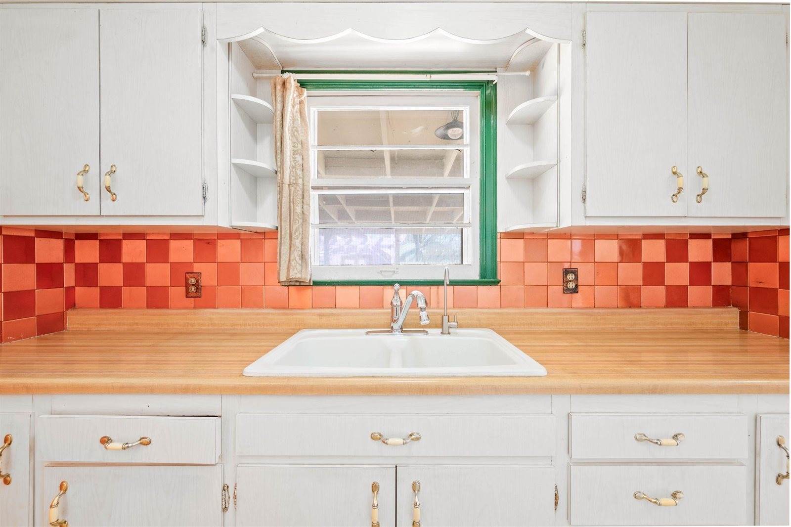 2334 South Pattie St, Wichita, KS 67211