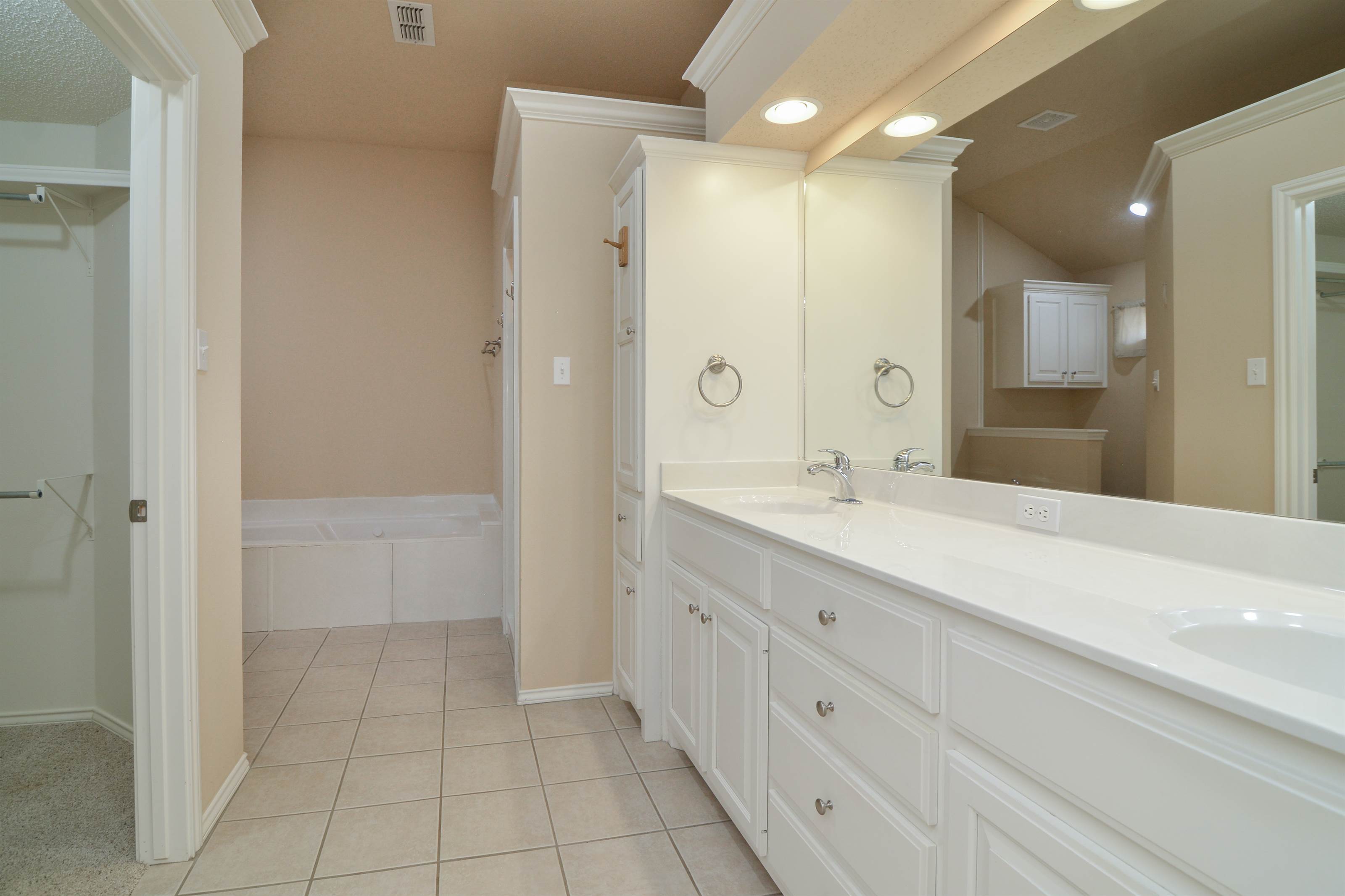 6111 77th Street, Lubbock, TX 79424