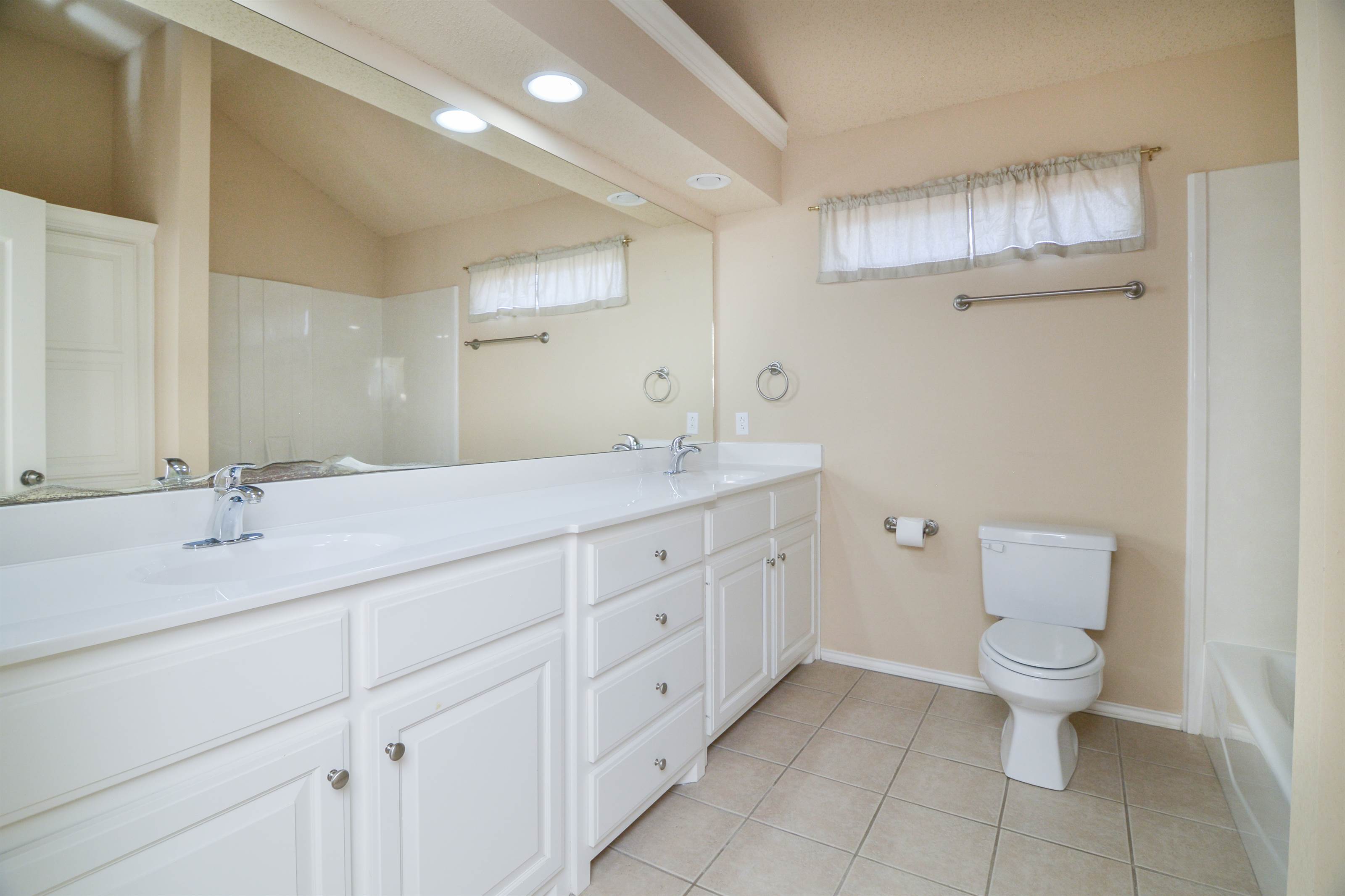 6111 77th Street, Lubbock, TX 79424