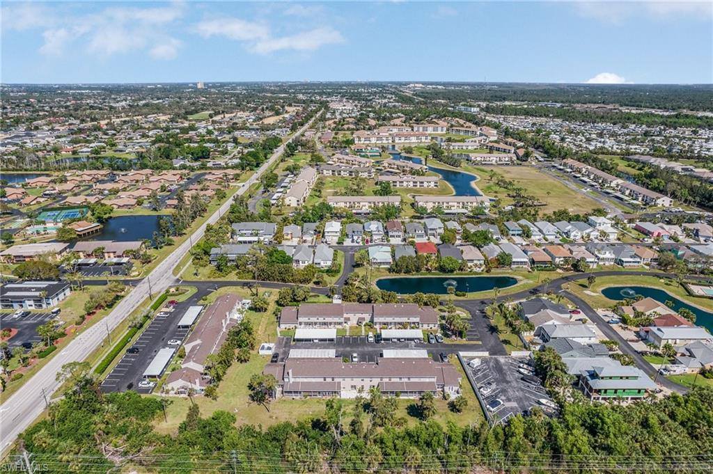 6091 Lake Front Dr, Fort Myers, FL 33908