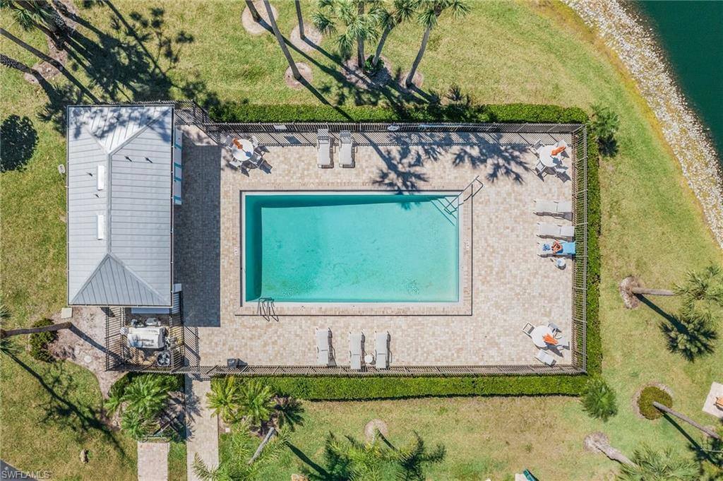 6091 Lake Front Dr, Fort Myers, FL 33908