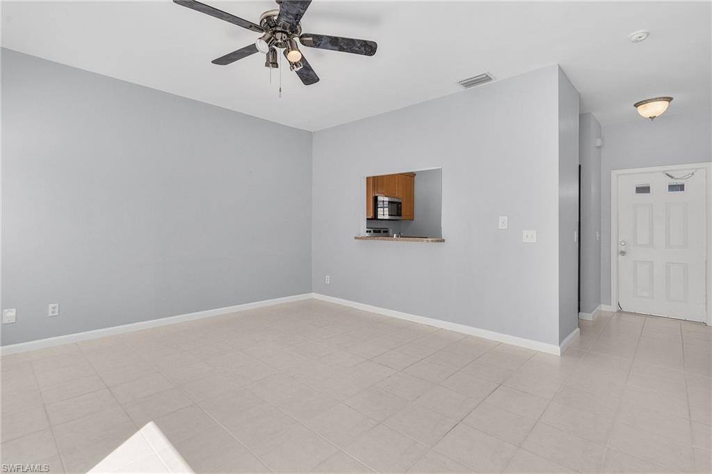 6091 Lake Front Dr, Fort Myers, FL 33908