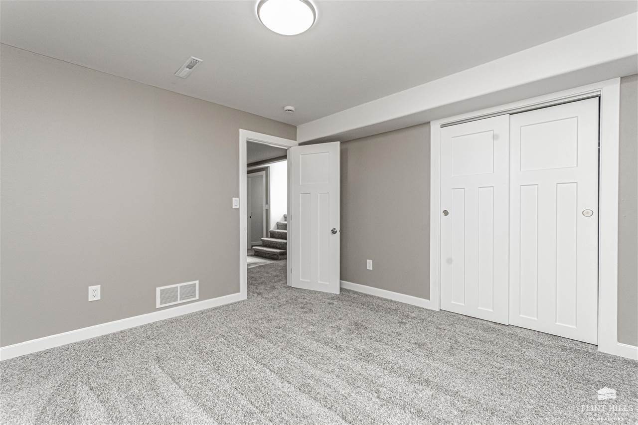 1009 Highland Drive, Junction City, KS 66441