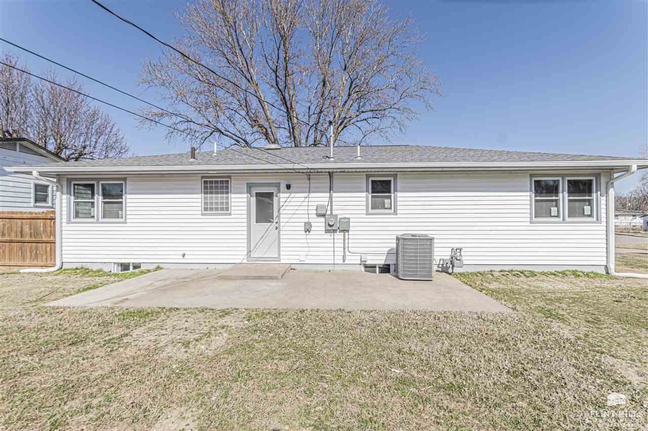 1009 Highland Drive, Junction City, KS 66441
