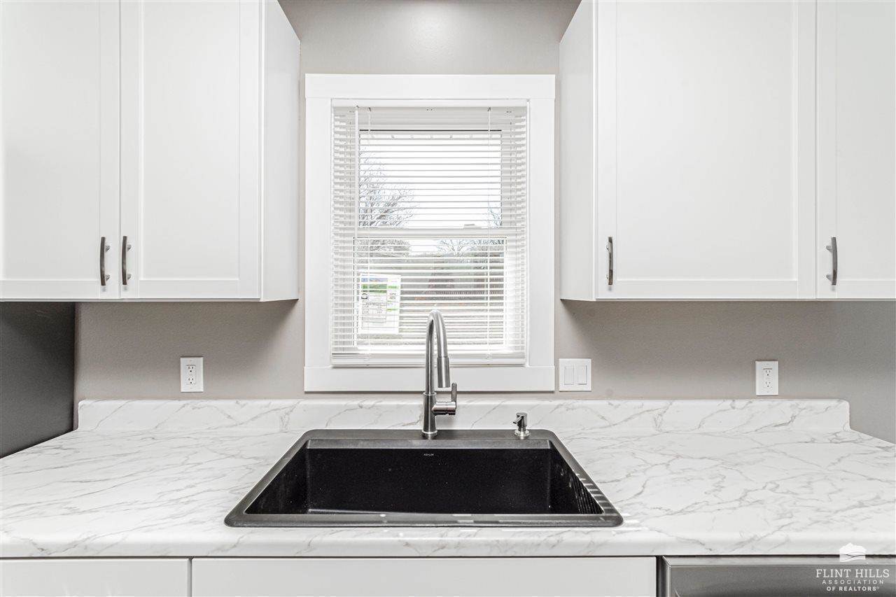 1009 Highland Drive, Junction City, KS 66441