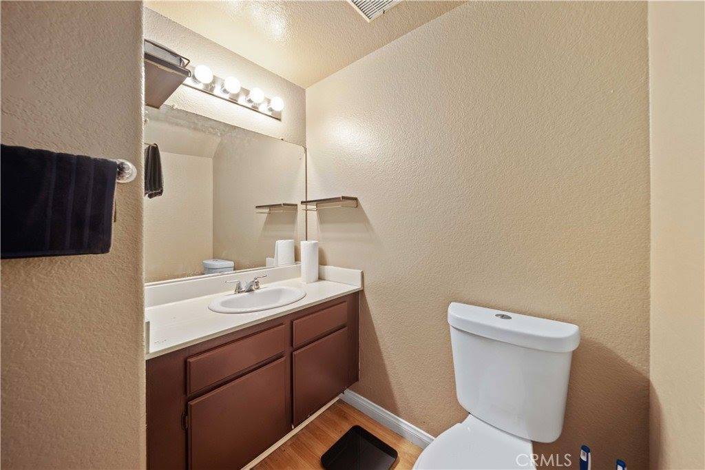 18842 Vista Del Canon, Newhall, CA 91321