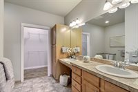 2956 Martin Place, DuPont, WA 98327