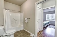 2956 Martin Place, DuPont, WA 98327