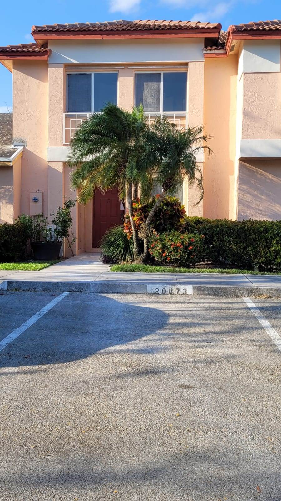 20873 NW 3 Lane, Pembroke Pines, FL 33029
