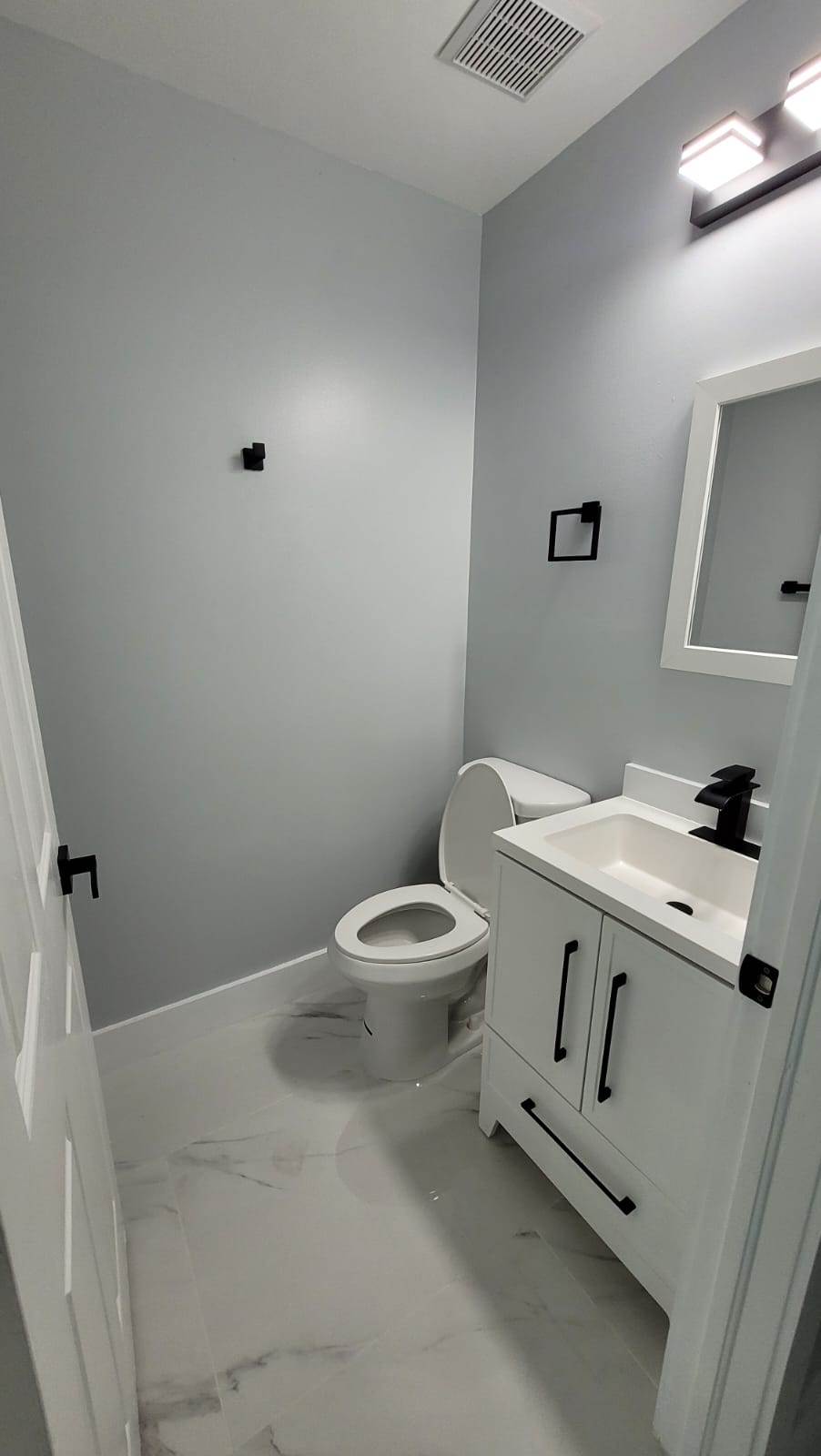 20873 NW 3 Lane, Pembroke Pines, FL 33029