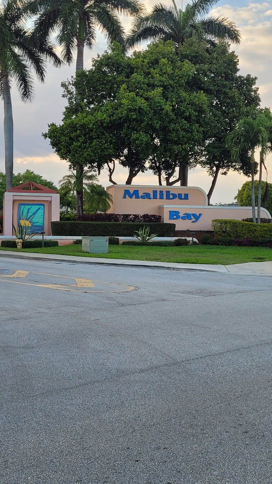 20873 NW 3 Lane, Pembroke Pines, FL 33029