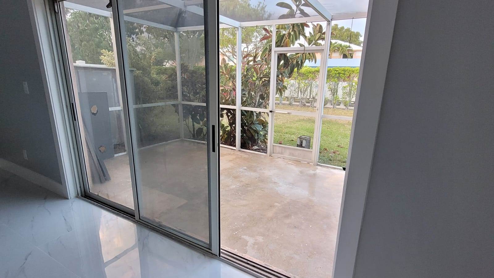 20873 NW 3 Lane, Pembroke Pines, FL 33029