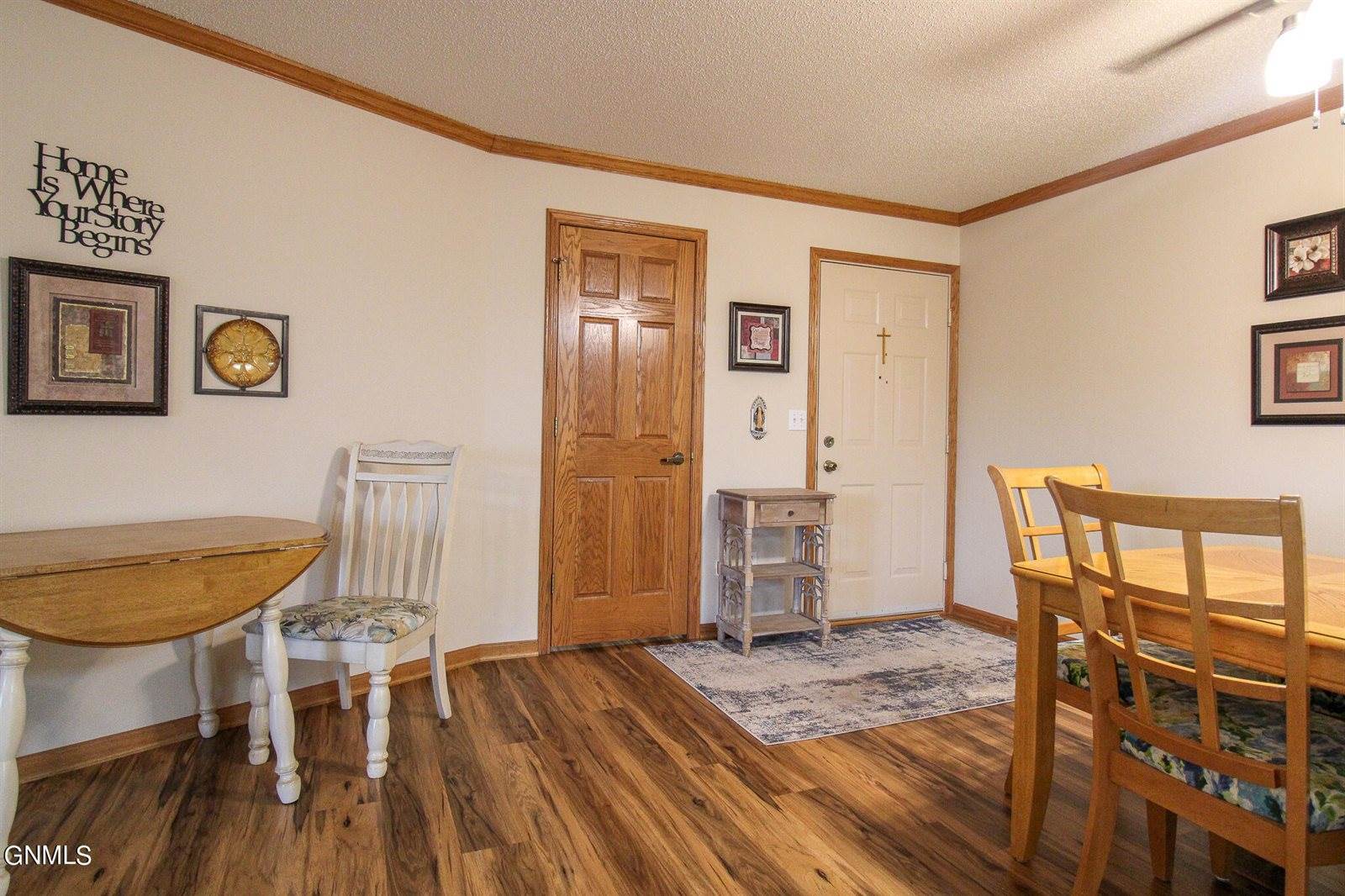 2900 N 4th Street, Bismarck, ND 58503