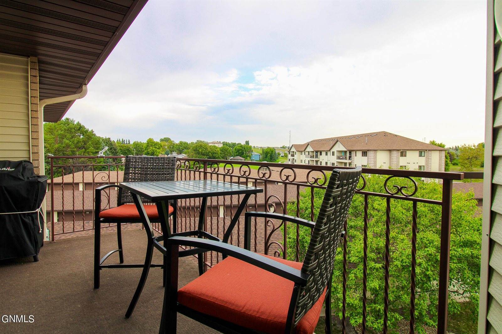 2900 N 4th Street, Bismarck, ND 58503