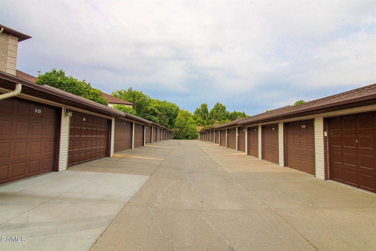 2900 N 4th Street, Bismarck, ND 58503