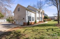 212 Catalina Drive, Mooresville, NC 28117