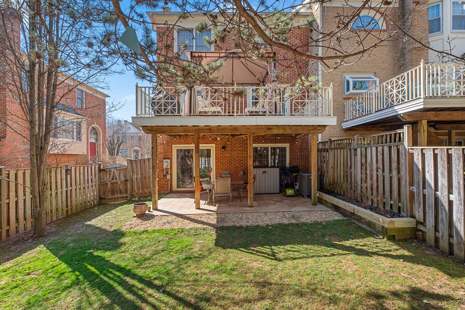 10015 Sterling Terrace, Rockville, MD 20850