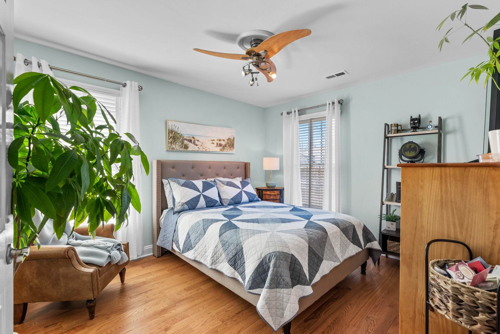 10015 Sterling Terrace, Rockville, MD 20850