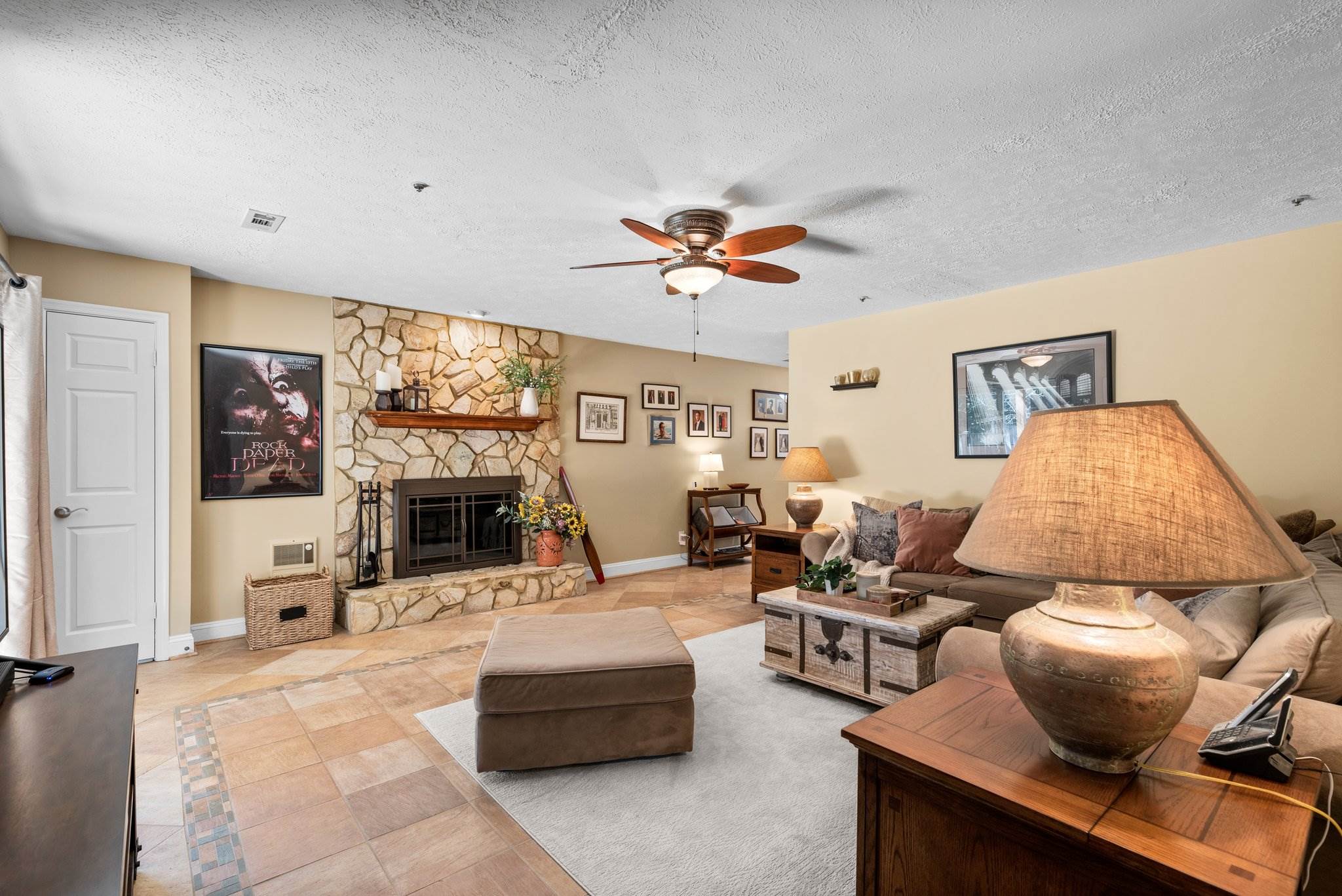 10015 Sterling Terrace, Rockville, MD 20850