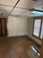 33 North Brookside Avenue, Endicott, NY 13760