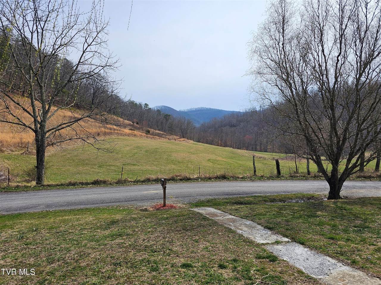 122 New Life Road, Rogersville, TN 37857