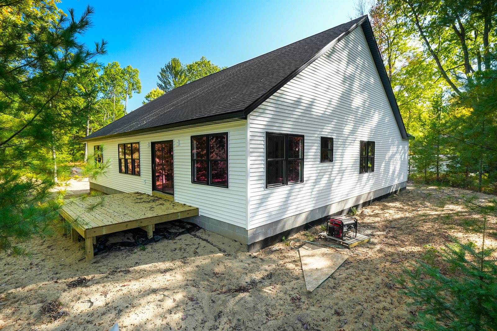 000 Indian Oaks #33, Prudenville, MI 48651