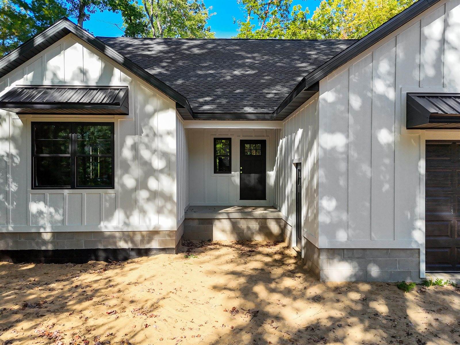 000 Indian Oaks #33, Prudenville, MI 48651