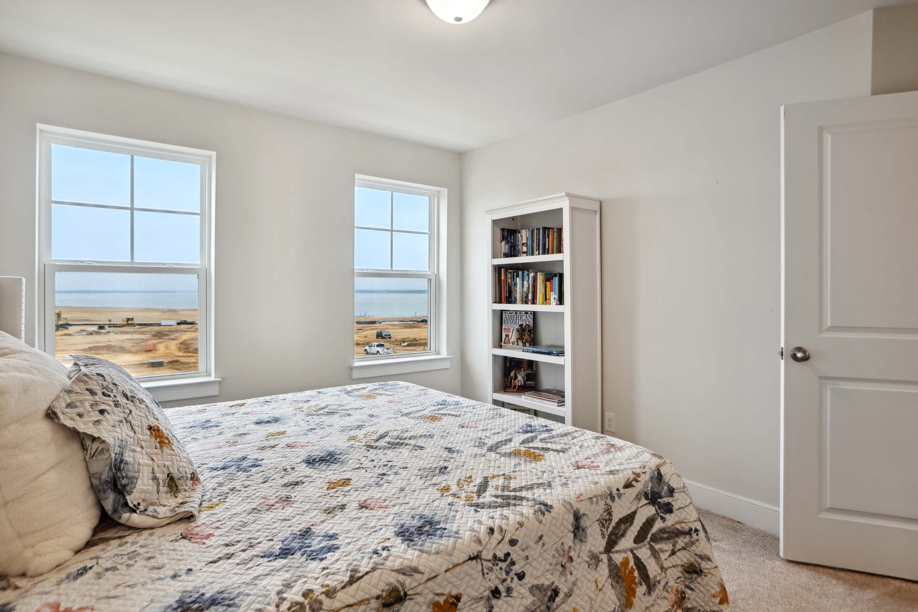 1706 Hawks View Dr, Dumfries, VA 22026