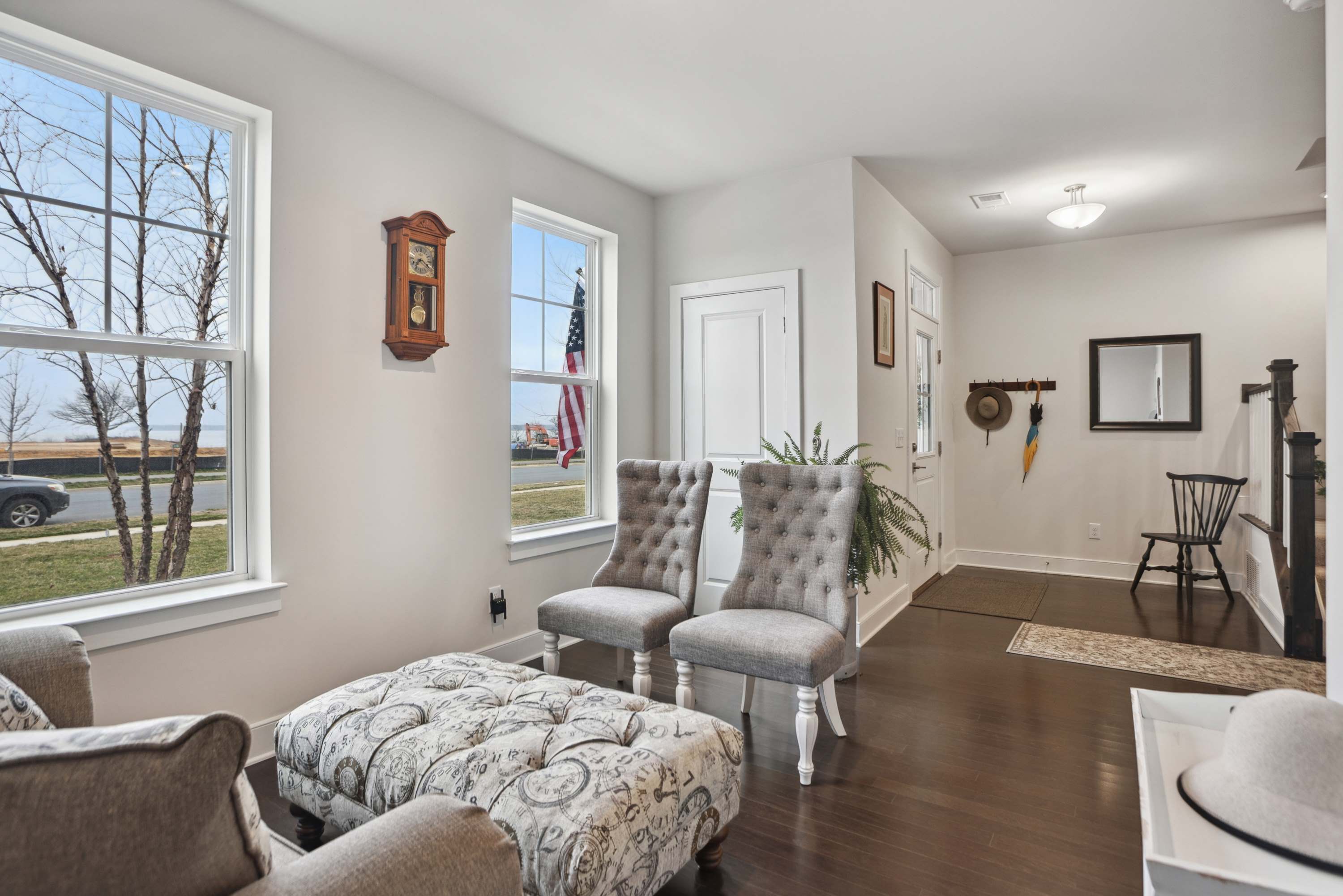 1706 Hawks View Dr, Dumfries, VA 22026