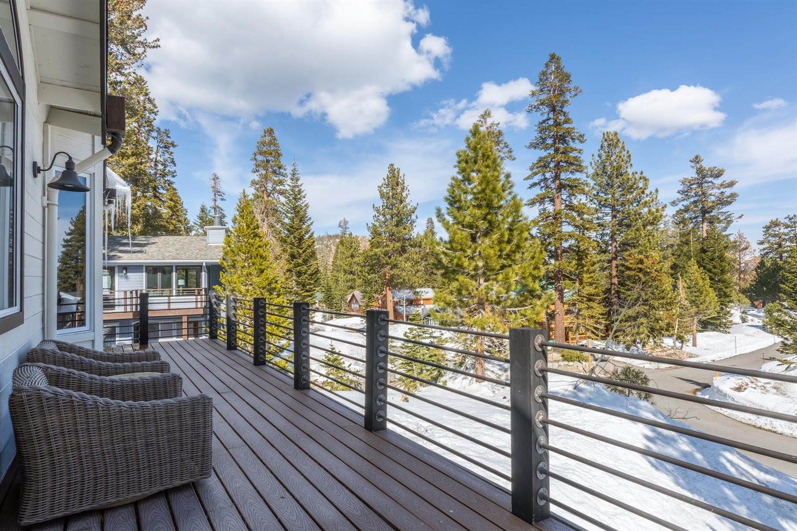 27 Jahan Drive, Mammoth Lakes, CA 93546