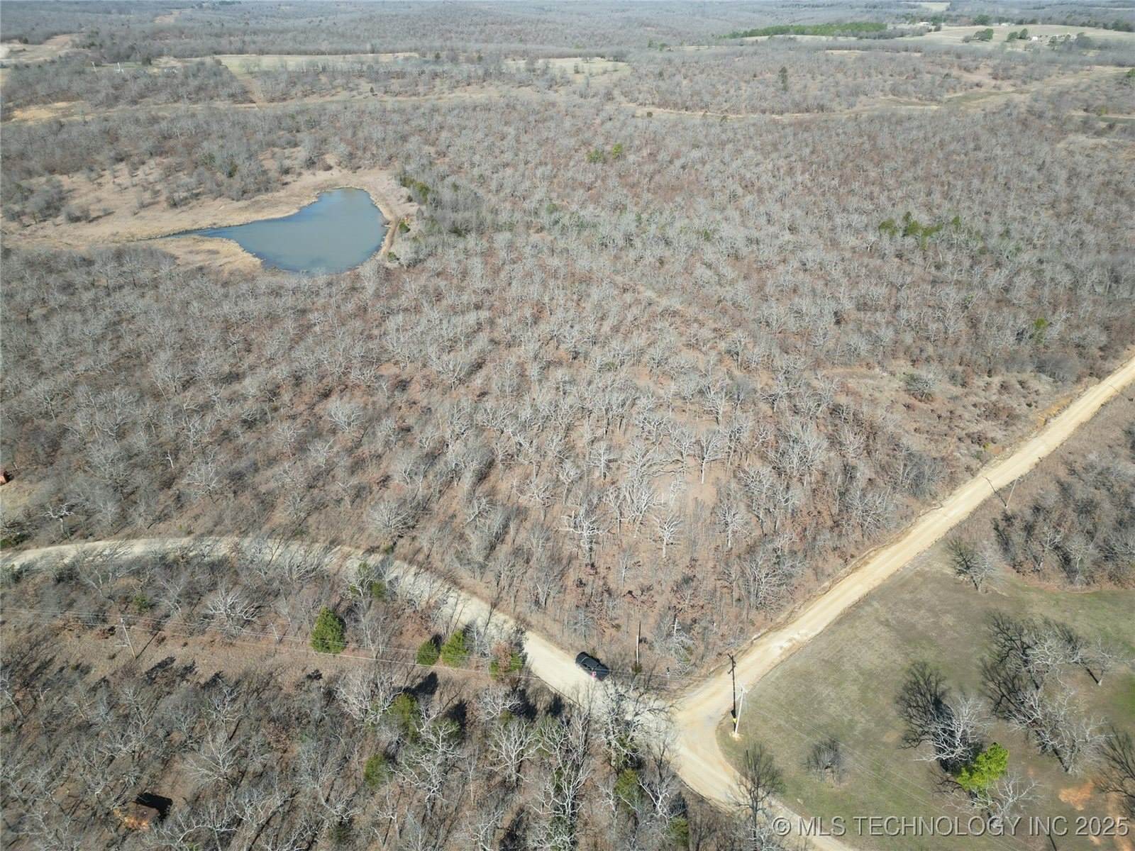 8541 Oak Ridge Road, Stuart, OK 74570