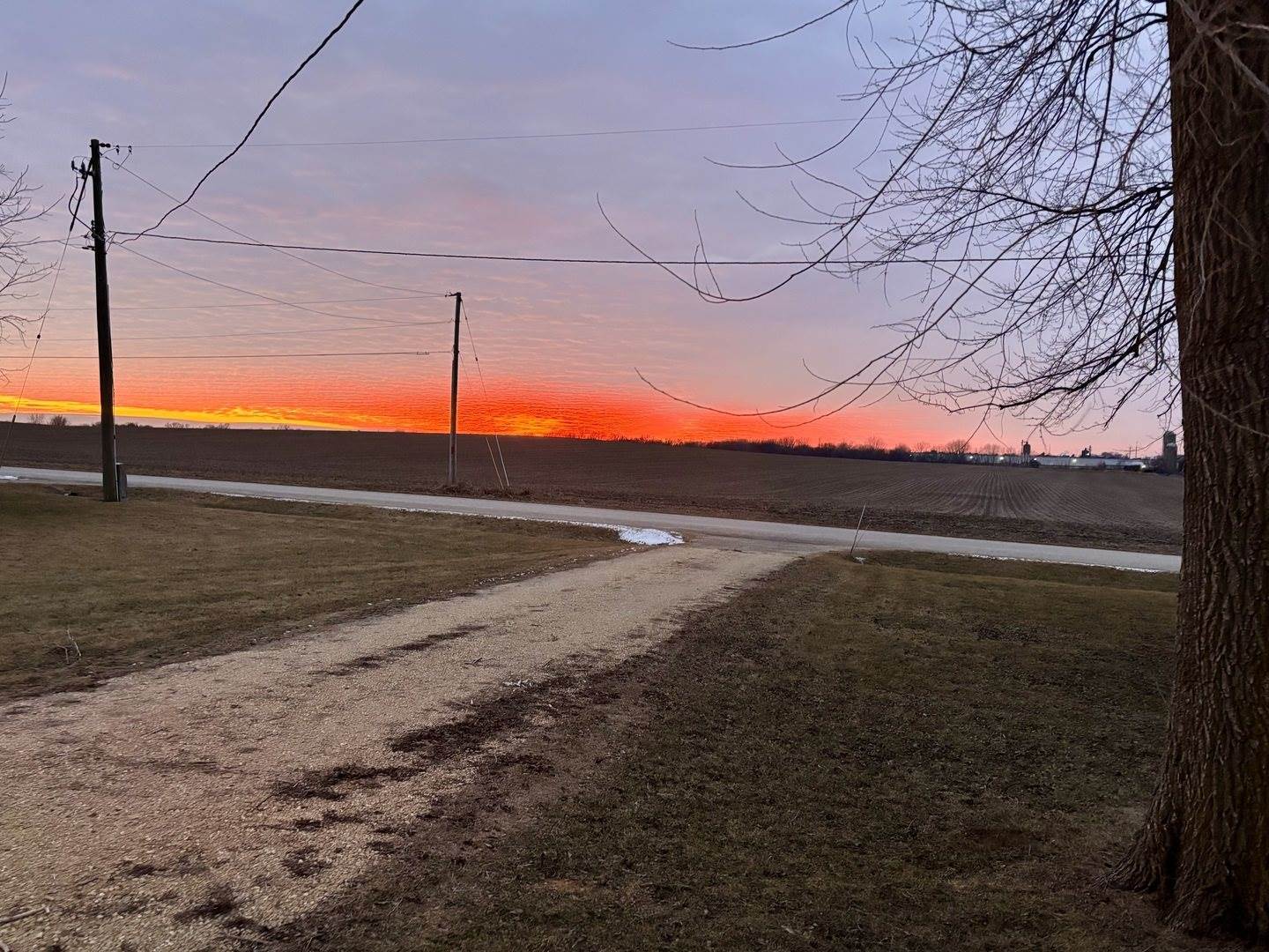 2077 Browns Mill Road, Freeport, IL 61032