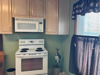 2077 Browns Mill Road, Freeport, IL 61032