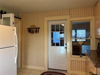 2077 Browns Mill Road, Freeport, IL 61032