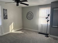 2077 Browns Mill Road, Freeport, IL 61032