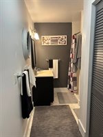 2077 Browns Mill Road, Freeport, IL 61032