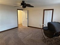 2077 Browns Mill Road, Freeport, IL 61032