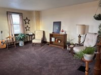 2077 Browns Mill Road, Freeport, IL 61032