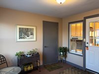 2077 Browns Mill Road, Freeport, IL 61032