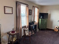 2077 Browns Mill Road, Freeport, IL 61032