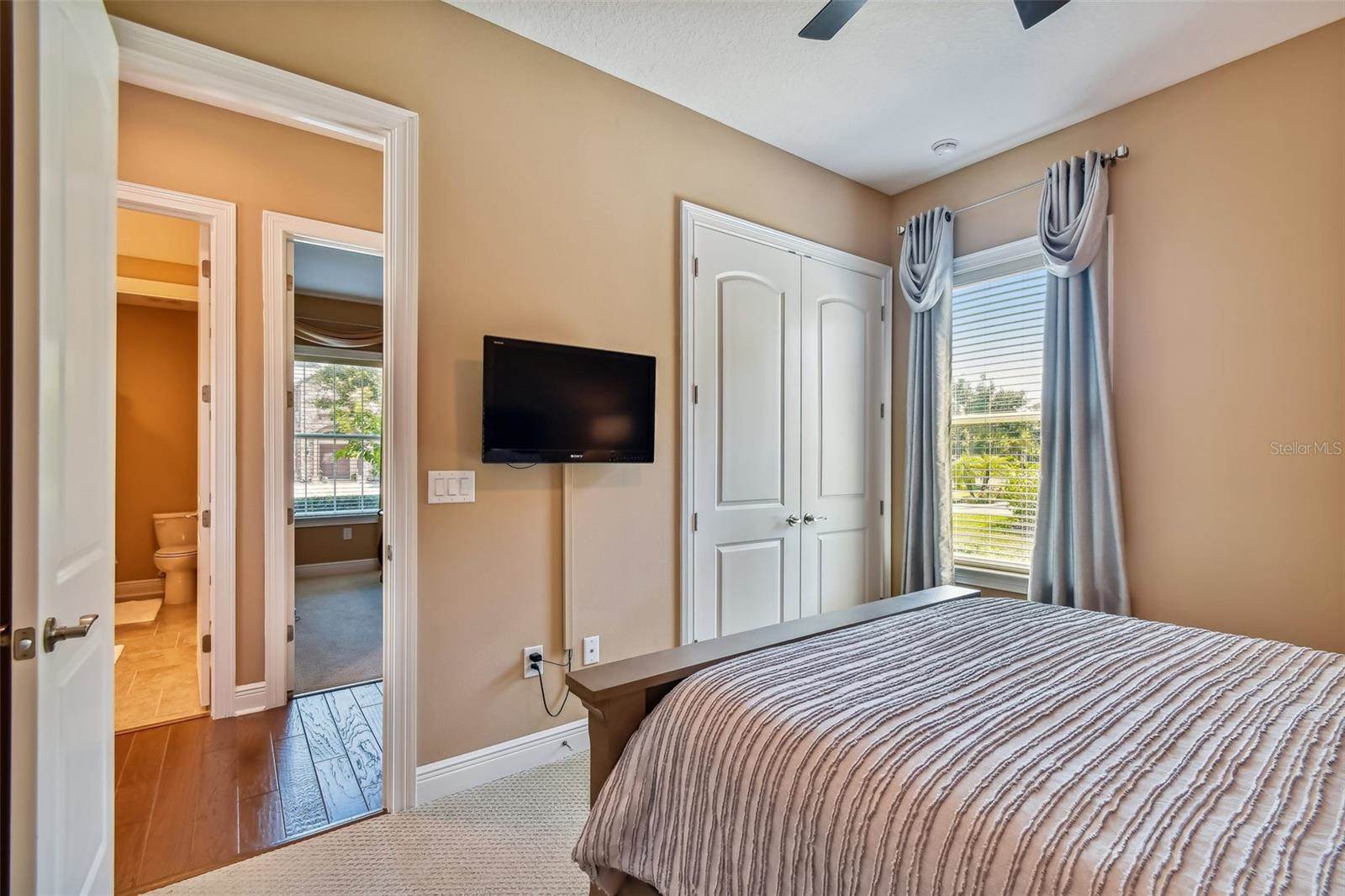 16736 Broadwater Avenue, Winter Garden, FL 34787