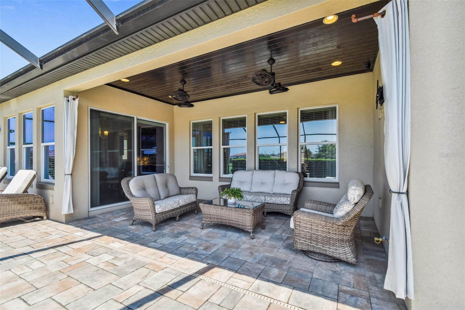 16736 Broadwater Avenue, Winter Garden, FL 34787