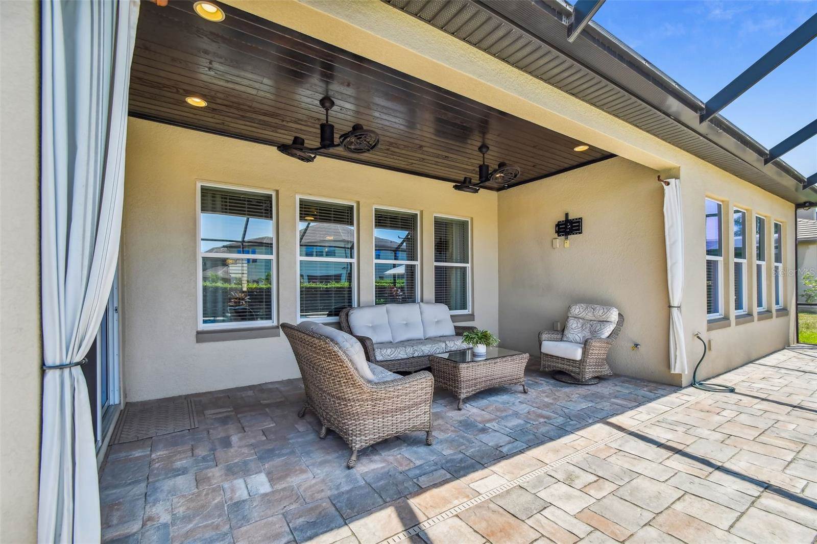 16736 Broadwater Avenue, Winter Garden, FL 34787