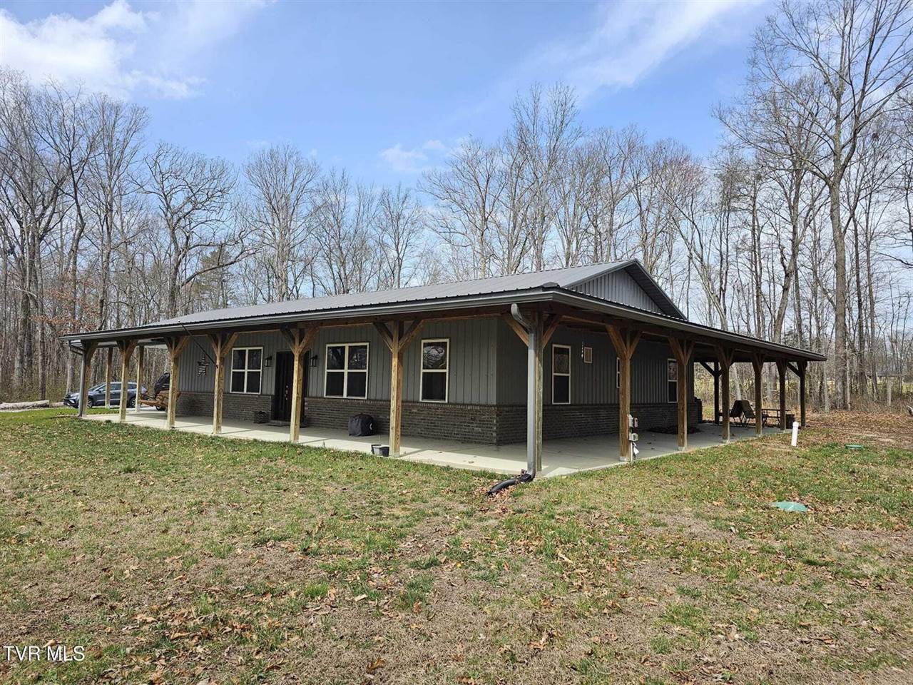 1000 Flatwoods Road, Mosheim, TN 37818