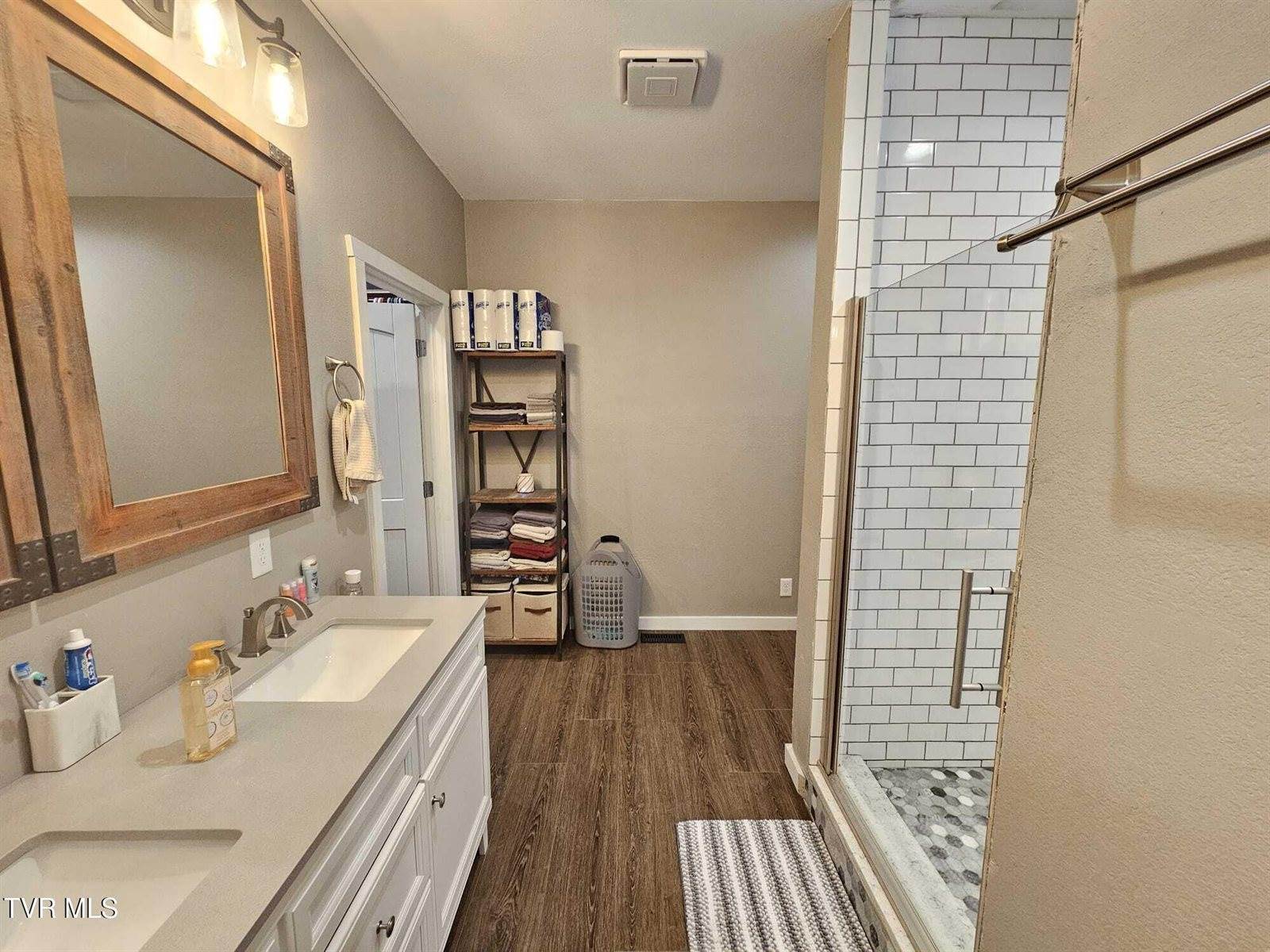 1000 Flatwoods Road, Mosheim, TN 37818