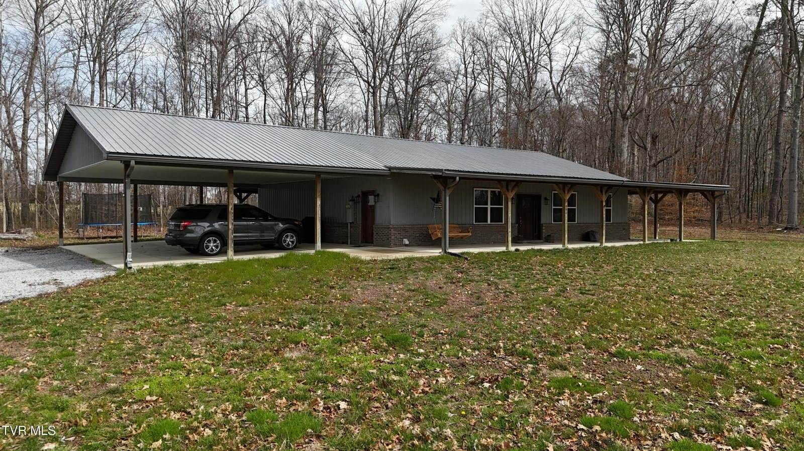 1000 Flatwoods Road, Mosheim, TN 37818